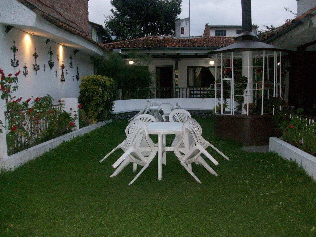 Casa Macondo Bed & Breakfast Cuenca Esterno foto