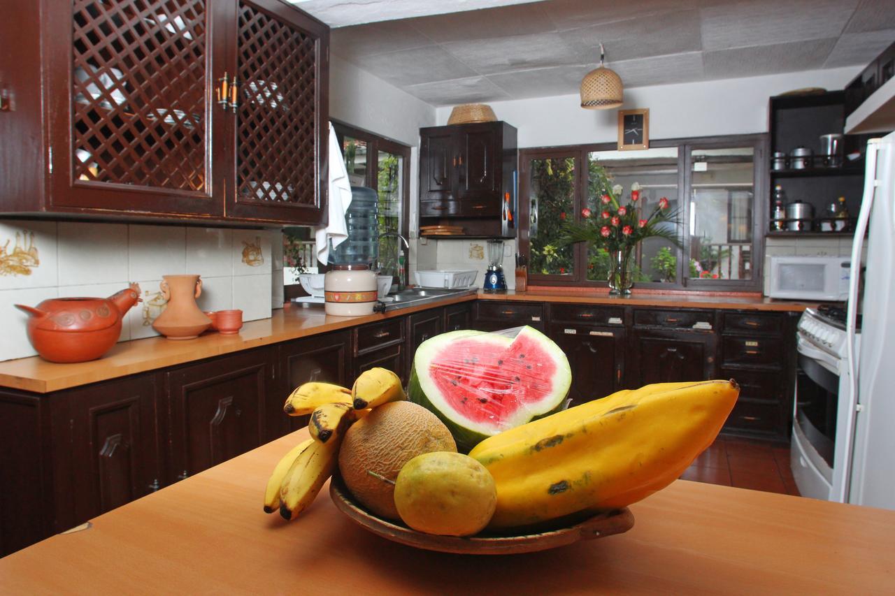 Casa Macondo Bed & Breakfast Cuenca Esterno foto