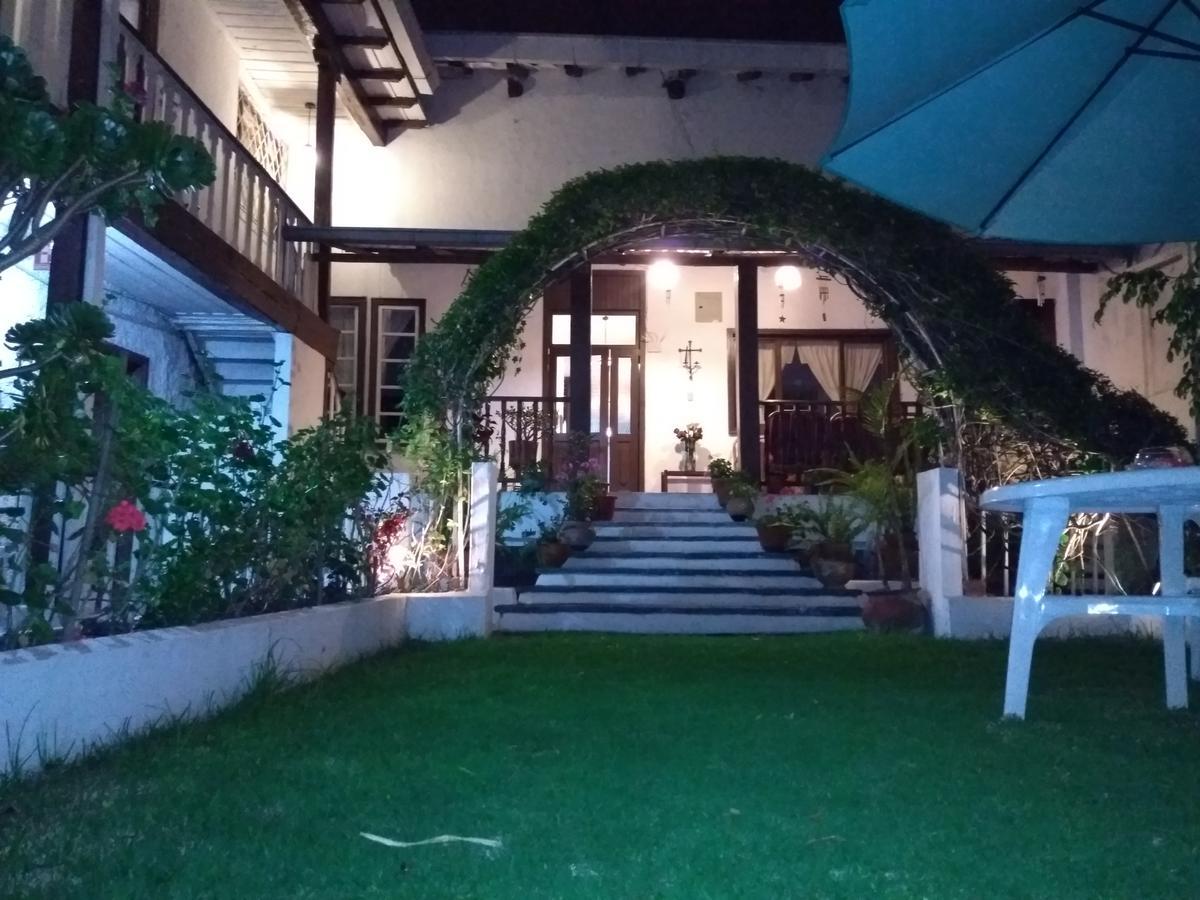 Casa Macondo Bed & Breakfast Cuenca Esterno foto