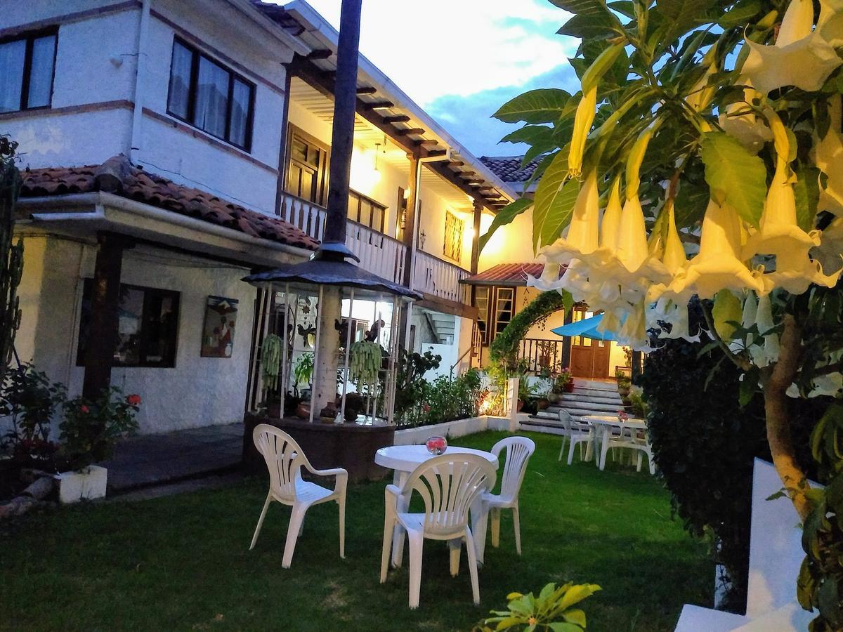 Casa Macondo Bed & Breakfast Cuenca Esterno foto